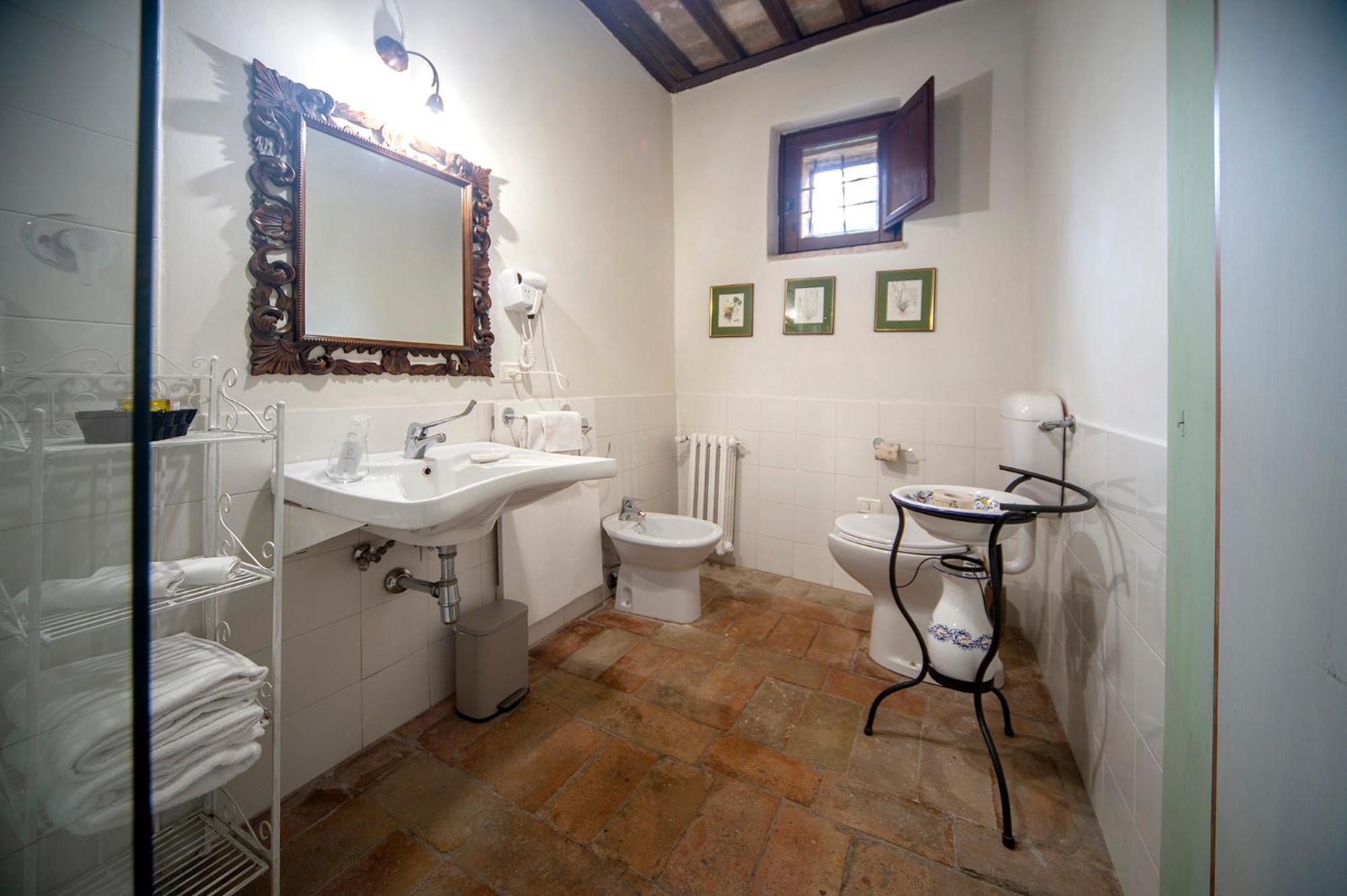 La Maesta Antica Dimora Di Campagna Villa Foligno Værelse billede